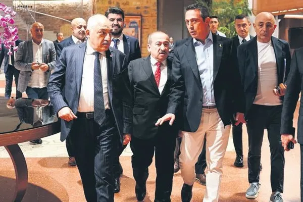 baskan-ertugrul-dogandan-iddiali-sozler-sampiyonluklar-yasayacagiz-1686608085394.jpeg Başkan Ertuğrul Doğan'dan iddialı sözler: "Şampiyonluklar yaşayacağız"-5
