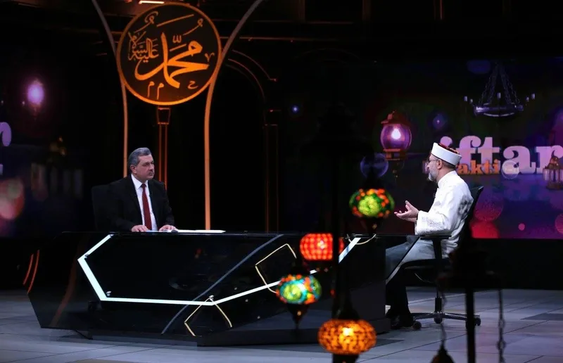 diyanet-isleri-baskani-ali-erbastan-vav-tvde-onemli-aciklamalar-bizin-icin-en-buyuk-hazine-gencliktir-siyonist-1710956037559.jpeg Diyanet İşleri Başkanı Ali Erbaş'tan VAV TV'de önemli açıklamalar: Bizin için en büyük hazine gençliktir | Siyonist İsrail'e tepki-2