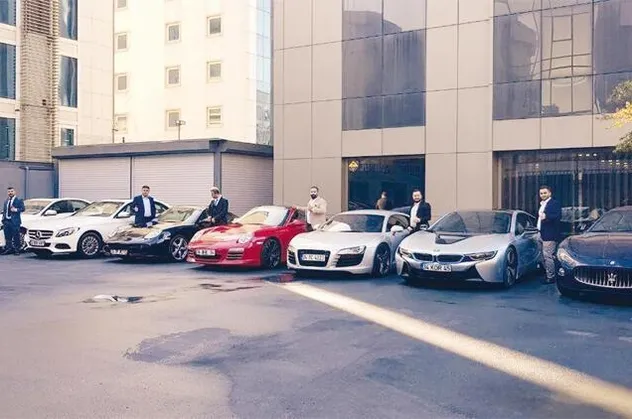 Tasfiye sürecine başlanan 'Gerçek Evim'de büyük vurgun ortaya çıktı! Markette reyon görevliliğinden 2 milyonluk Ferrari 'ye...