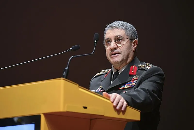 Kara Kuvvetleri Komutanı Orgeneral Selçuk Bayraktaroğlu 