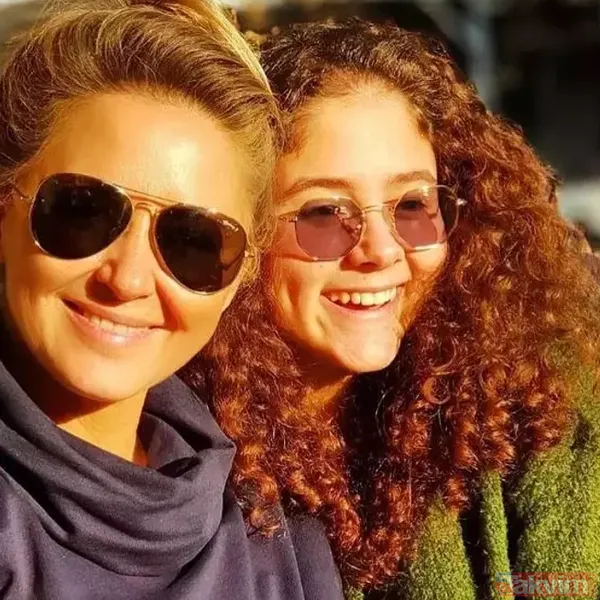 Sibel Can’ın Sulhi Aksüt’ten olan oğluna bakın! Hakan Ural’ın “Aslanım” dediği Emir koca delikanlı oldu - 12