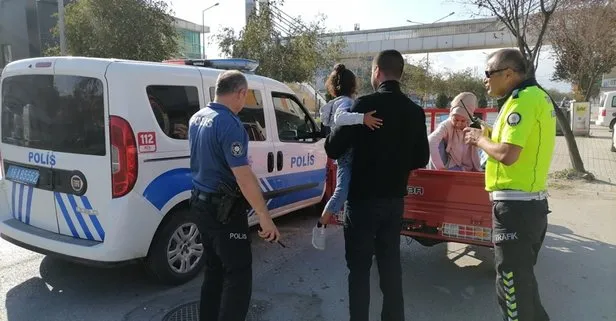 Türk polisi hem cezasını keser hem de mağdur etmez! Aracı trafikten men edilen sürücünün çocuğu polis aracıyla hastaneye götürüldü