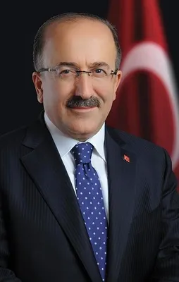 Gümrükçüoğlu'ndan tam 30 bin TL