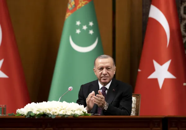 son-dakika-faiz-asgari-ucret-helallesme-cagrisi-bae-ile-iliskiler-baskan-erdogandan-onemli-aciklamalar-1638186134689.jpg SON DAKİKA: Faiz, asgari ücret, helalleşme çağrısı, BAE ile ilişkiler... Başkan Erdoğan'dan önemli açıklamalar-11