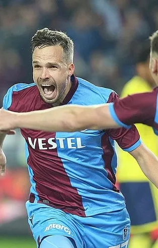 Fırtına'dan kritik 3 puan! Trabzonspor 2-1 Fenerbahçe (MAÇ SONUCU)