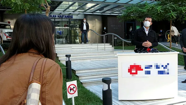 amerikan-hastanesinden-taburcu-olan-ekrem-imamogluna-nisantasi-sakinleri-tepki-gosterdi-1604423112826.jpg Amerikan Hastanesi’nden taburcu olan CHP'li Ekrem İmamoğlu'na Nişantaşı sakinleri tepki gösterdi-2