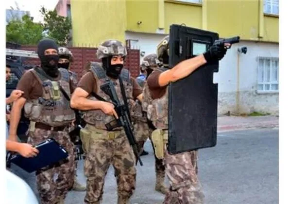 Adana'da kaçakçılık operasyonu!