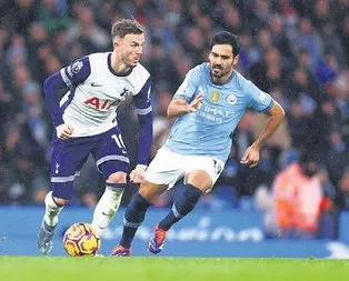 Manchester City’e evinde ağır darbe