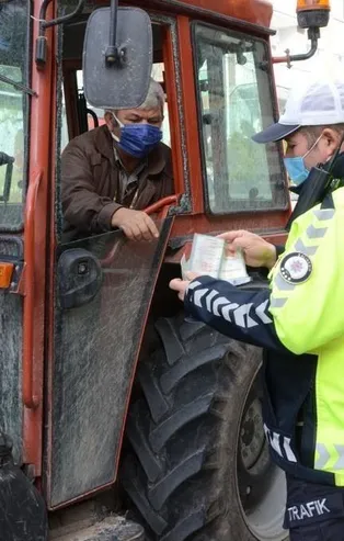 SON DAKİKA: Bakanlıktan eş zamanlı Trafik, Motosiklet ve Traktör Uygulaması: 3 bin 549'u trafikten men edildi