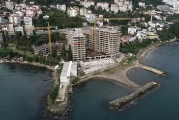 3 bloklu gökdelenin arazisi yıkılıp halka açıldı