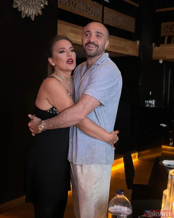 Demet Akalın'a eşi Okan Kurt'tan 14 şubat sürprizi: Elinde çiçek ve pastayla sahneye çıktı - 8
