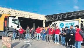 1681611120460.jpeg CHP'li Karşıyaka Belediyesi işçilerin maaşlarını takside bağladı! Emekçiler isyan etti-3