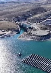 Son dakika: Enerji ve Tabii Kaynaklar Bakanı Alparslan Bayraktar duyurdu! Yüzen güneş santralleri kurulacak