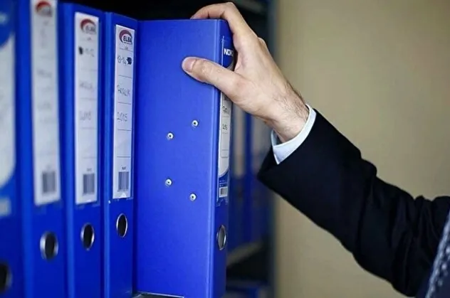 Sözleşmeliye kadro Resmi Gazete’de! Kimler kadro hakkı kazandı? Kadroya geçenlerin hakları neler?