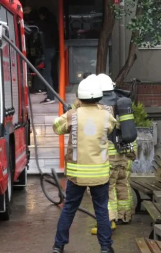 Marmara Üniversitesi'nde korkutan yangın