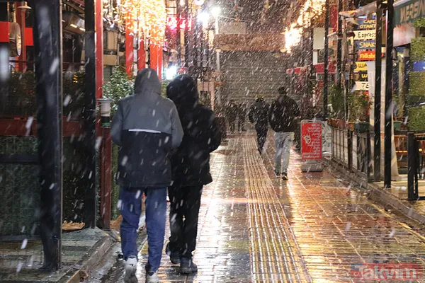 İstanbul'a ilk kar sistemi geliyor: 2'li dalga yola çıktı! 31 Aralık detayına dikkat - 23