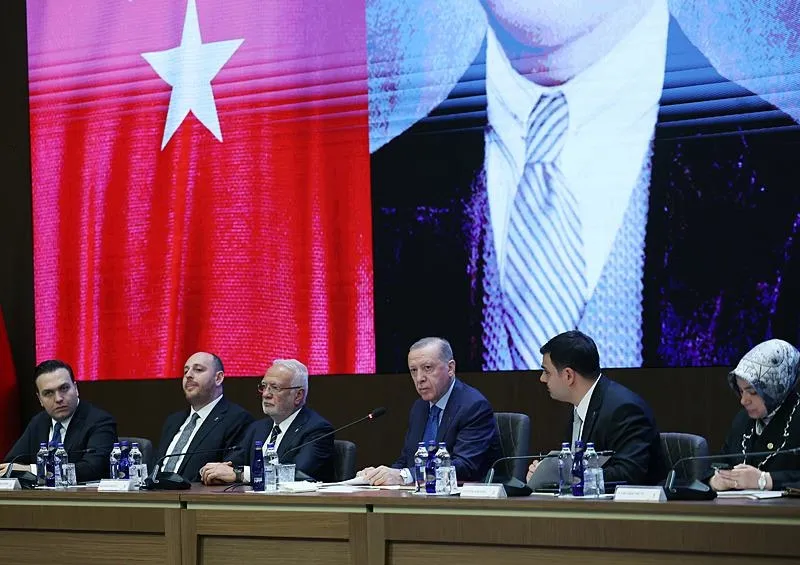 AK Parti Sözcüsü Ömer Çelik'ten siyonistlerin Türkiye'yi hedef almasına tepki: Düşmanlık edene yanıt verilir-4