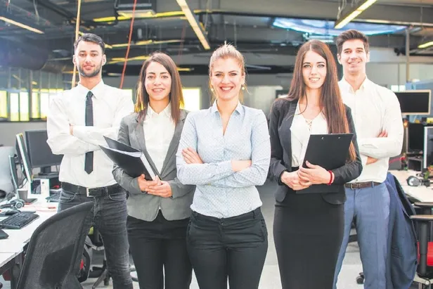 futbol-baskenti-turizm-gozdesi-antalyada-2-bin-takim-kamp-icin-yer-ayirtti-ekonomi-haberleri-1670109867124.jpeg Futbol başkenti! Turizm gözdesi Antalya'da 2 bin takım kamp için yer ayırttı | Ekonomi haberleri-5