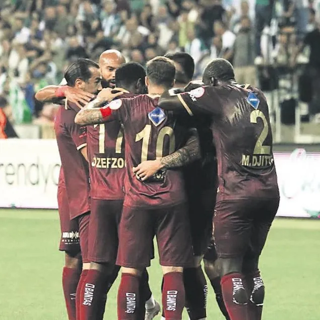 Bandırmaspor 3 puanla tanıştı