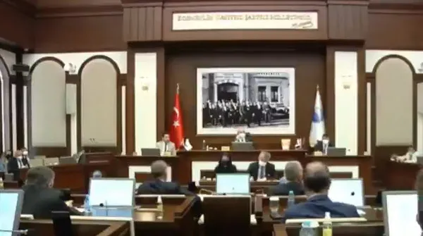 son-dakika-chpli-buyukcekmece-belediye-baskani-hasan-akgunden-kadin-meclis-uyesine-hakaret-surekli-lastigi-patliyor-1621585512683.jpg SON DAKİKA: CHP'li Büyükçekmece Belediye Başkanı Hasan Akgün'den kadın meclis üyesine hakaret: Sürekli lastiği patlıyor-2