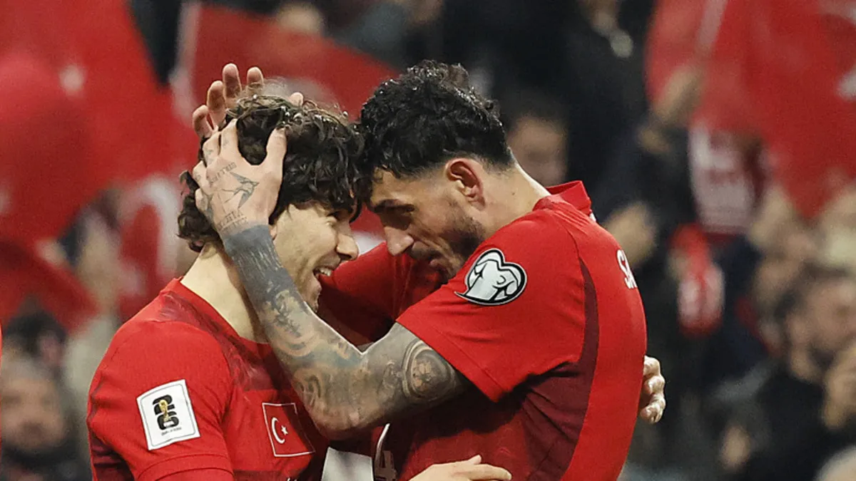 Samet Akaydın İstanbul'a dönüyor!