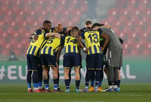 fenerbahce-uefa-avrupa-konferans-ligine-son-16-turunda-veda-veda-etti-1645740400241.jpeg