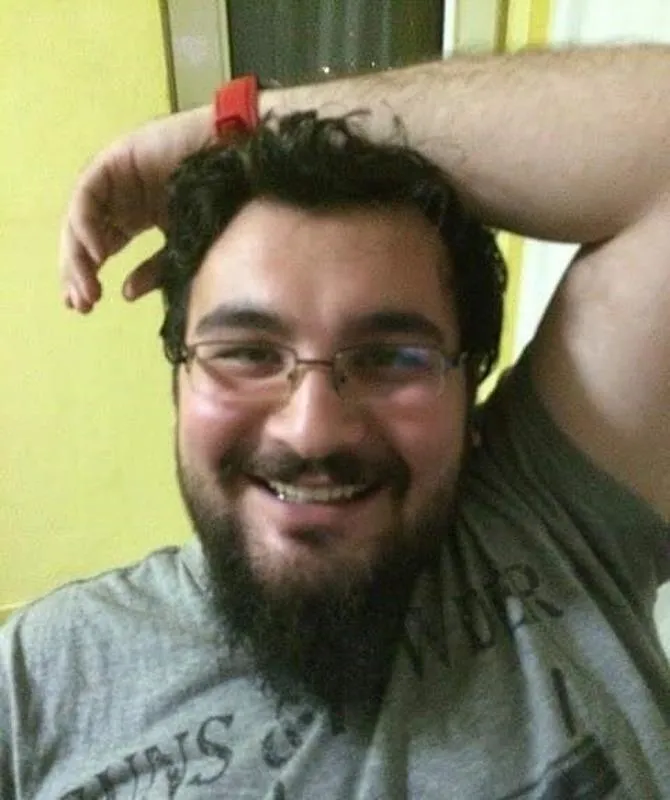 emekli-profesorun-ciplak-cesedi-bulunmustu-oglu-tutuklandi-1726502591652.jpeg Emekli profesörün çıplak cesedi bulunmuştu: Oğlu tutuklandı-1