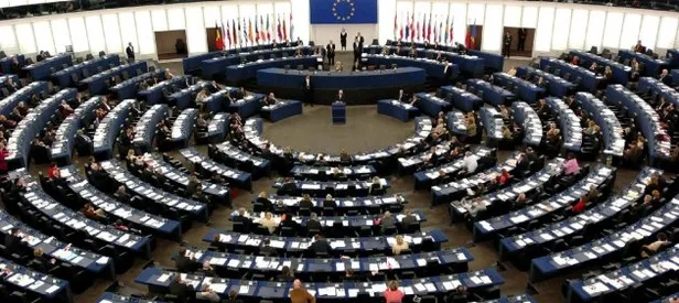 AB Hollanda'nın alçaklığını görmezden geldi