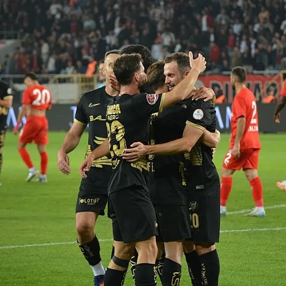 Çorum 3 attı 3 aldı