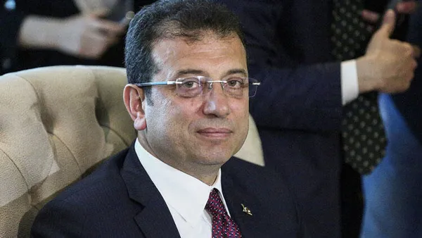 ibb-baskani-ekrem-imamoglunun-gecmisi-de-tepki-goruyor-beylikduzu-belediyesinde-yolsuzluk-literaturune-hayali-etkinlik-yolsuzlugunu-soktu-1607789916321.jpg İBB Başkanı Ekrem İmamoğlu'nun geçmişi de tepki görüyor: Beylikdüzü Belediyesi’nde yolsuzluk literatürüne hayali etkinlik yolsuzluğunu soktu-6