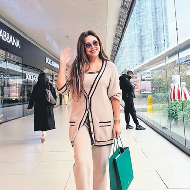 Kendini ödüllendirdi