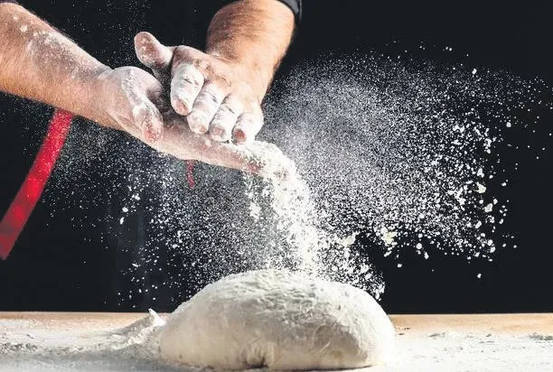 Ekmekle oynayana ceza