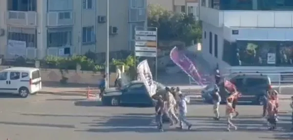 kimler-kimlerle-beraber-chp-ve-hdp-flamalariyla-beraber-yuruduler-1659713126239.jpeg Kimler kimlerle beraber! CHP ve HDP flamalarıyla beraber yürüdüler-2