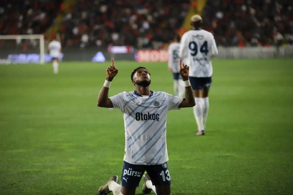 Fenerbahçe'den tam 6 transfer! Şampiyonluk hasreti bitecek - 5