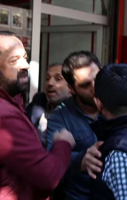 Dağılmayan HDP'lier esnafı tehdit etti