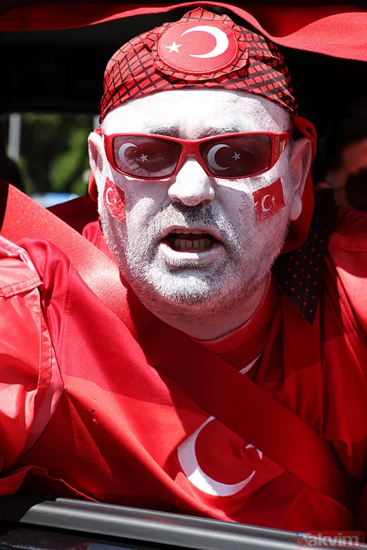 Türkiye-Portekiz maçı öncesi Türk taraftarlar Dortmund'u adeta kırmızı beyaza boyadı | Filistin yine unutulmadı - 25