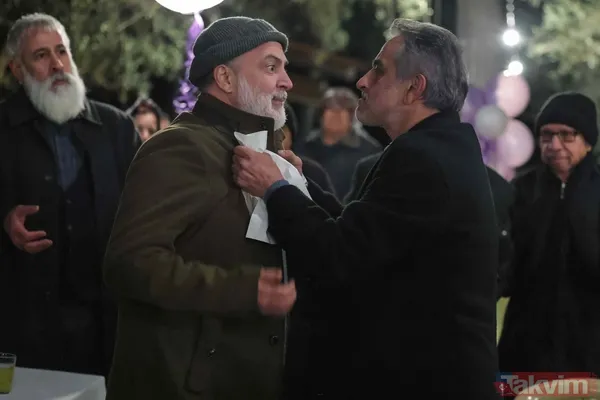 Genç Yetenekler Ve Deneyimli İsimlerden Oluşan Kadrodaki Oyuncuların Hayatları Merak Edildi.