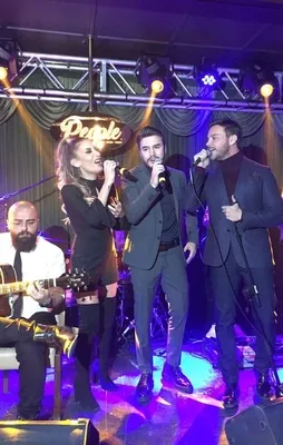 Günaydın'ın partisinde ünlüler geçidi