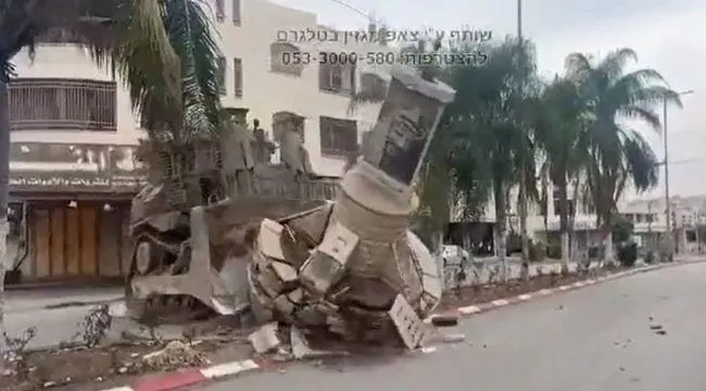 Katil İsrail Filistinlilerin sembolik yapılarını hedef alıyor-7