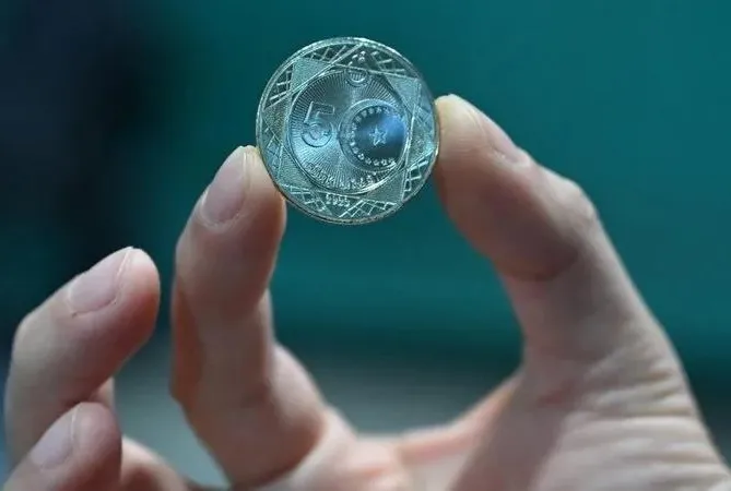 5 liralar tedavülde