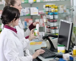 3 Haziran arefe günü bugün eczaneler açık mı 2019? Nöbetçi eczane listesi Arefe günü eczaneler kaça kadar açık olacak?