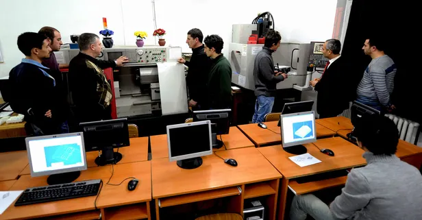 İŞKUR Az Evvel Duyurdu: Türkiye Genelinde 179.397 Vasıflı ve Vasıfsız Personel Alınacak! Başvuru Koşulları ve Detaylar Burada!