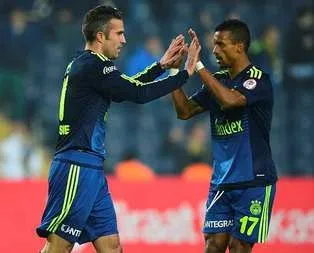 Fenerbahçe’de hareketli günler yaşanıyor