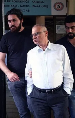 İstanbul'da dev FETÖ operasyonu