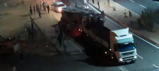 Freni patlayan tır bir başka tıra çarptı! 1 yaralı