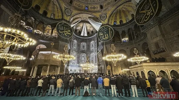 Hayırlı Kandiller Sözleri: Berat Kandili dualı, hadisli ve anlamlı mesajlar (13 Şubat 2025) - 12