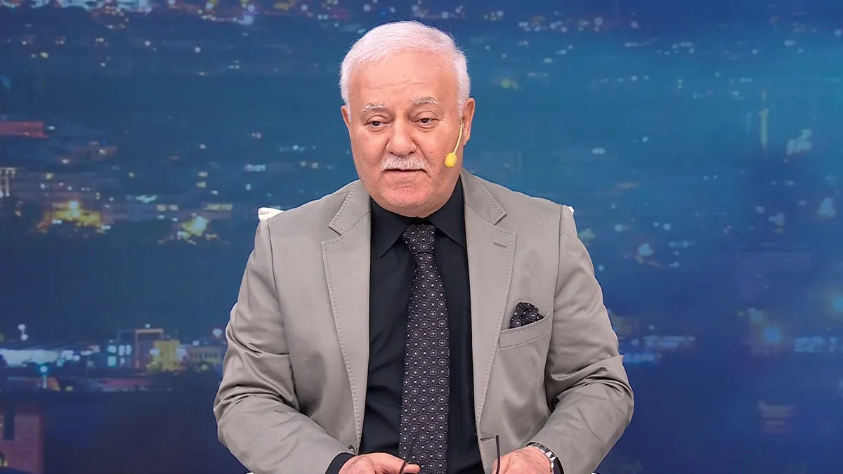 Nihat Hatipoğlu ile İftar 10. bölüm: Gönüllere hitap eden dualar!