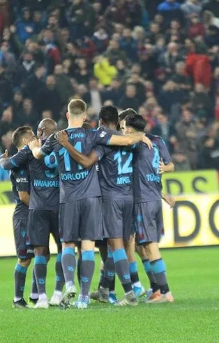 Fırtına gol oldu yağdı! Trabzonspor 6-2 Kayserispor (MAÇ SONUCU)