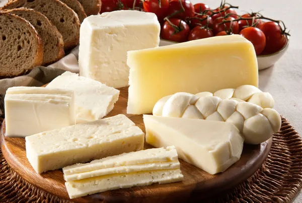 kasar-peynirinde-akilalmaz-hile-patates-puresi-kullaniyorlar-1641044706328.jpg Kaşar peynirinde akılalmaz hile! Patates püresi kullanıyorlar-4