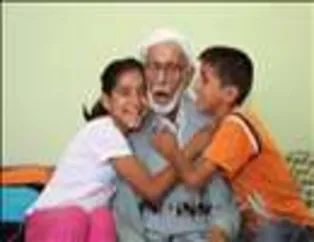 125 Yaşındaki Efsane Dede...